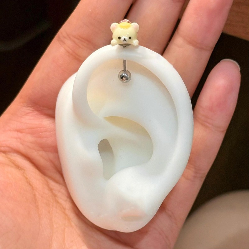 Kawaii Rilakkuma Stud Earrings - Model Kit Anime Girl recension och pris