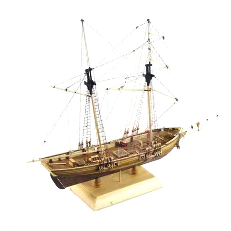 1:70 New Port Wooden Sailing B - Model Kit Yacht recension och pris